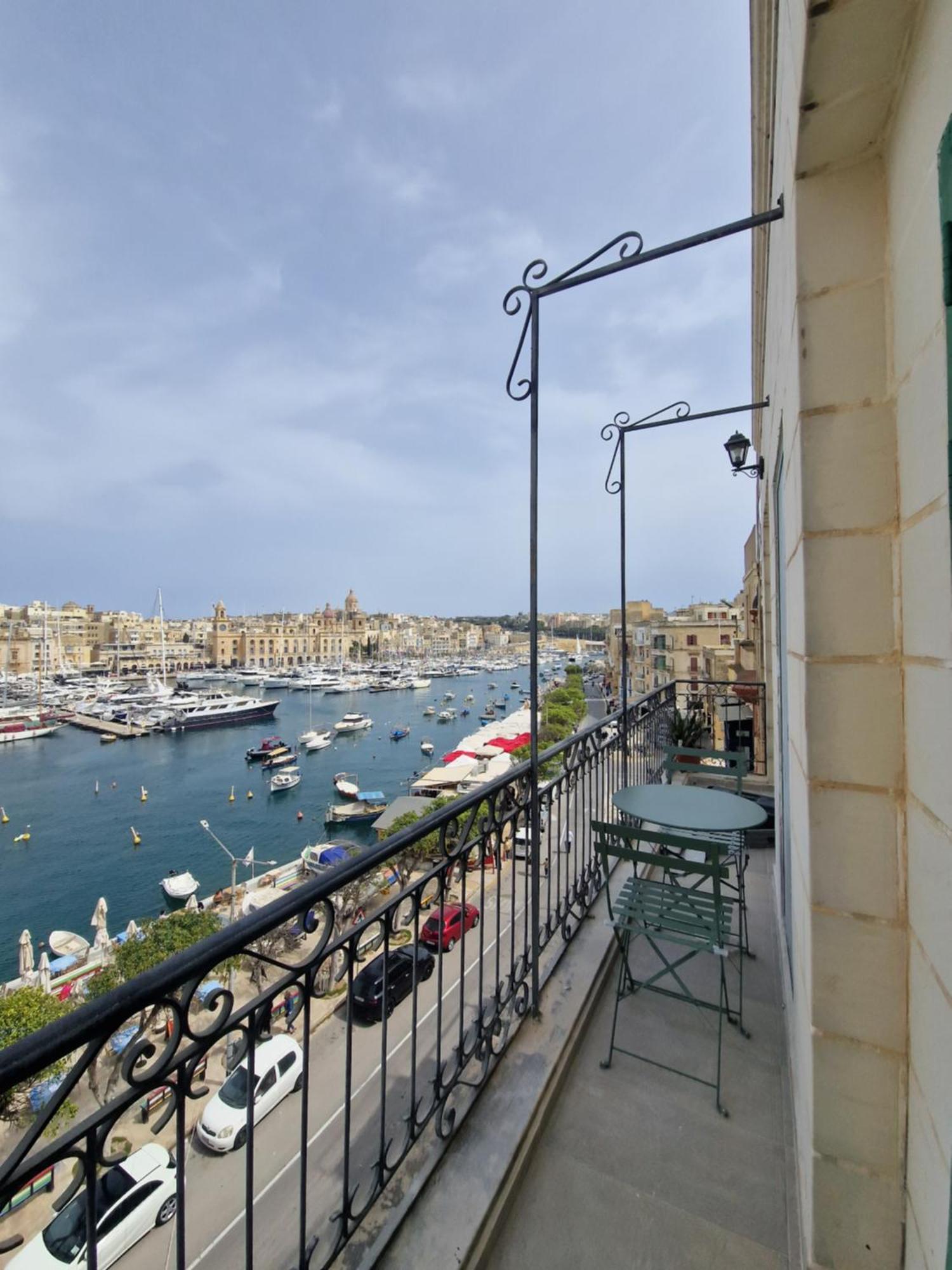 Korzo Suites Senglea Waterfront Экстерьер фото